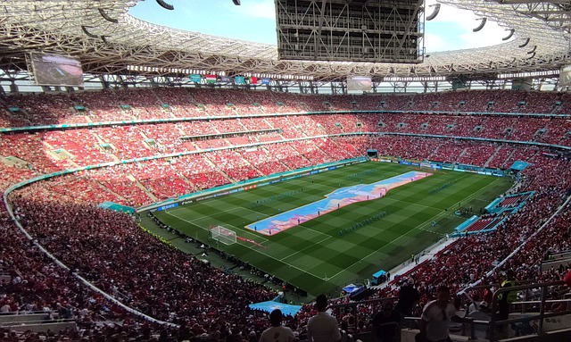 韦世豪：最后那个点球确实太牵强了；换个发型换个心情